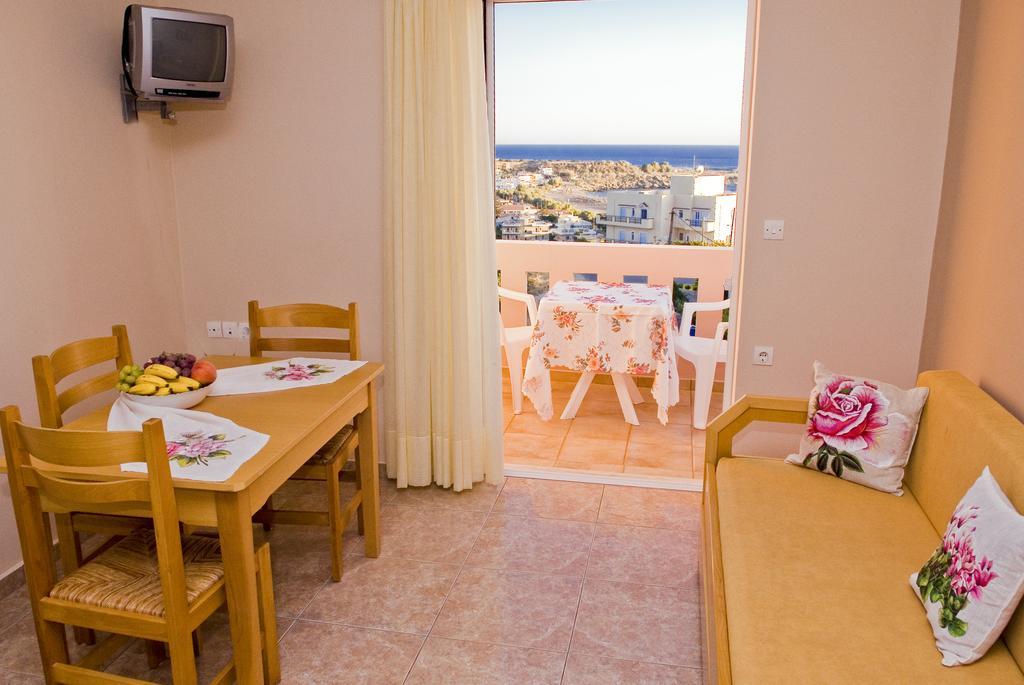 Margarita Αpartments Sea View Apartment Palaiochora Ngoại thất bức ảnh