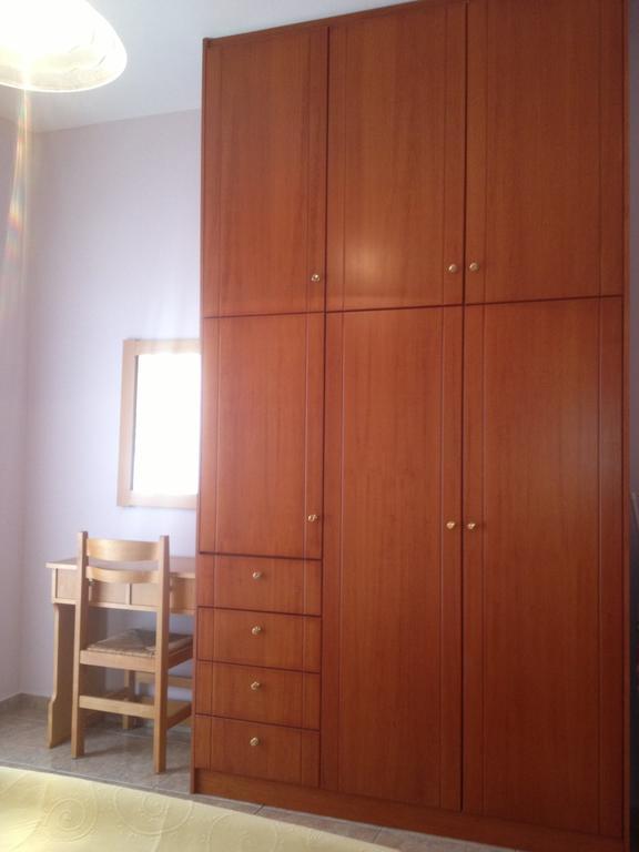 Margarita Αpartments Sea View Apartment Palaiochora Phòng bức ảnh