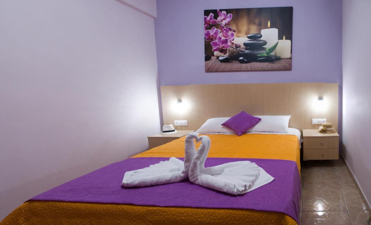 Margarita Αpartments Sea View Apartment Palaiochora Ngoại thất bức ảnh
