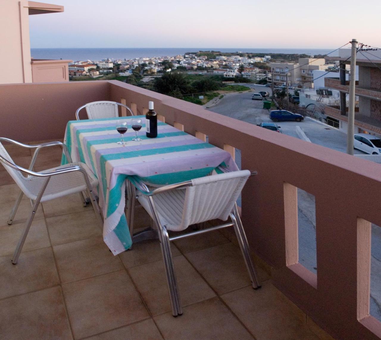 Margarita Αpartments Sea View Apartment Palaiochora Ngoại thất bức ảnh